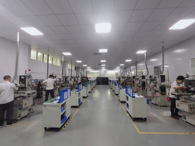 模具部车间20